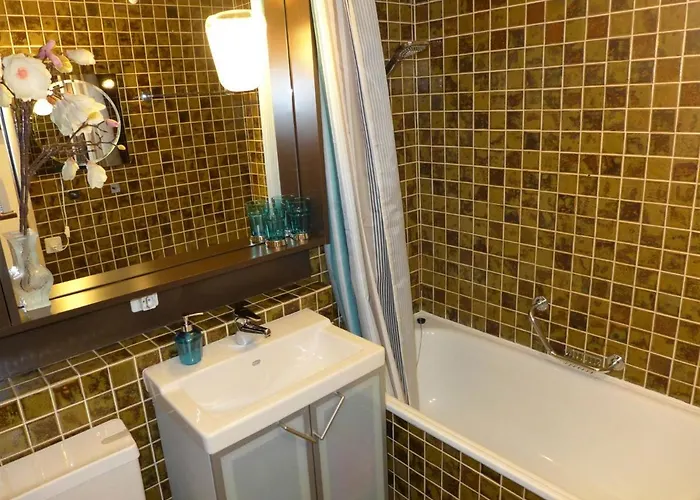 Jeanne D'arc Apt- E-36 By Interhome Apartament